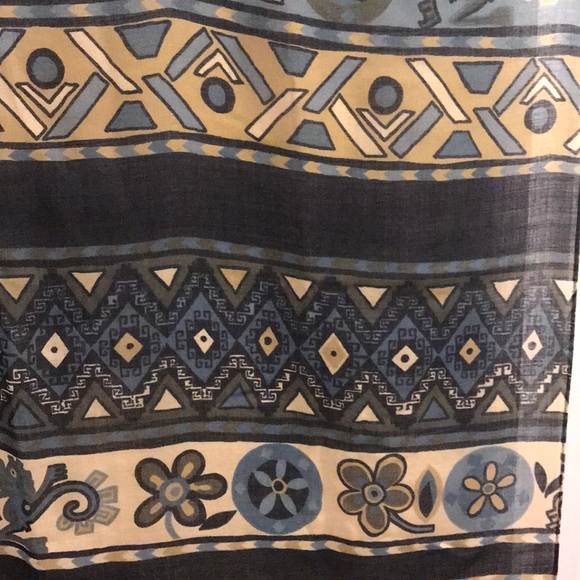 Jaeger fine wool scarf - Picture 3 of 4